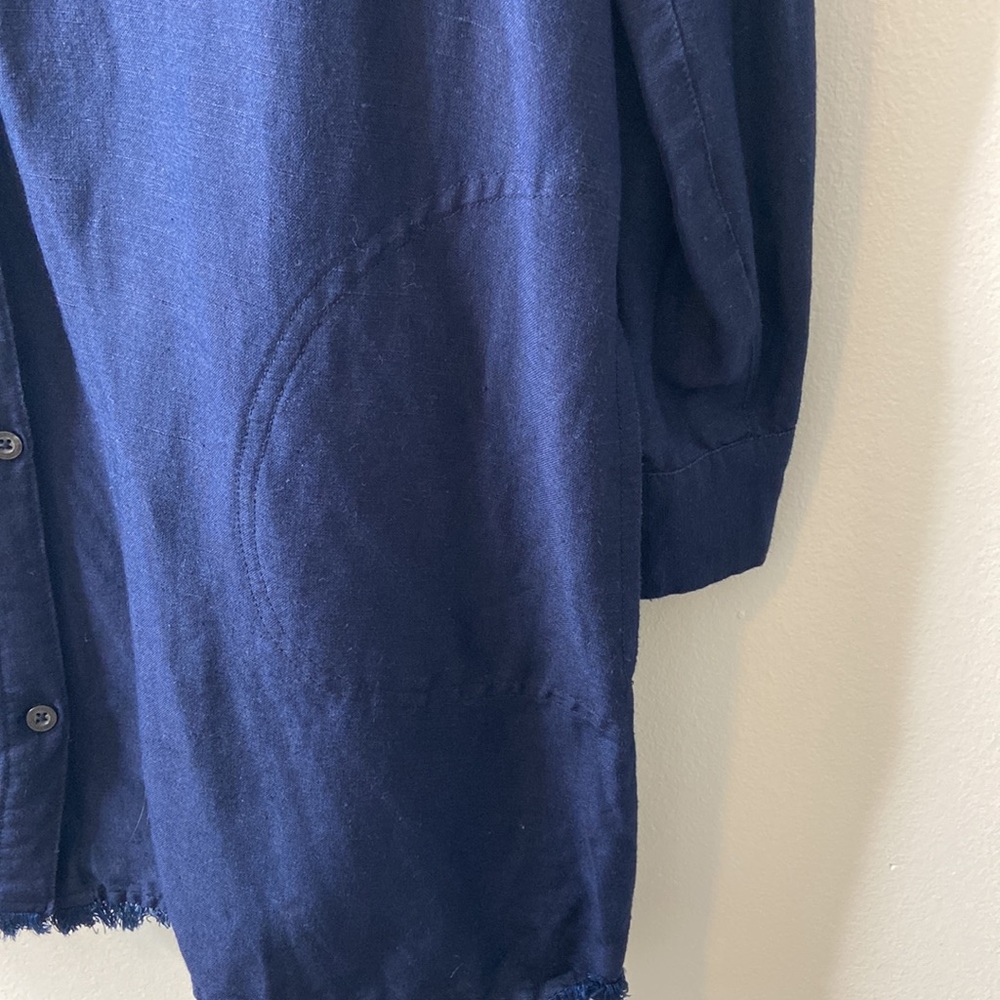 Tommy Bahama Dark Denim Shirt Dress, Excellent Condition, Size Medium. - Picture 2 of 5